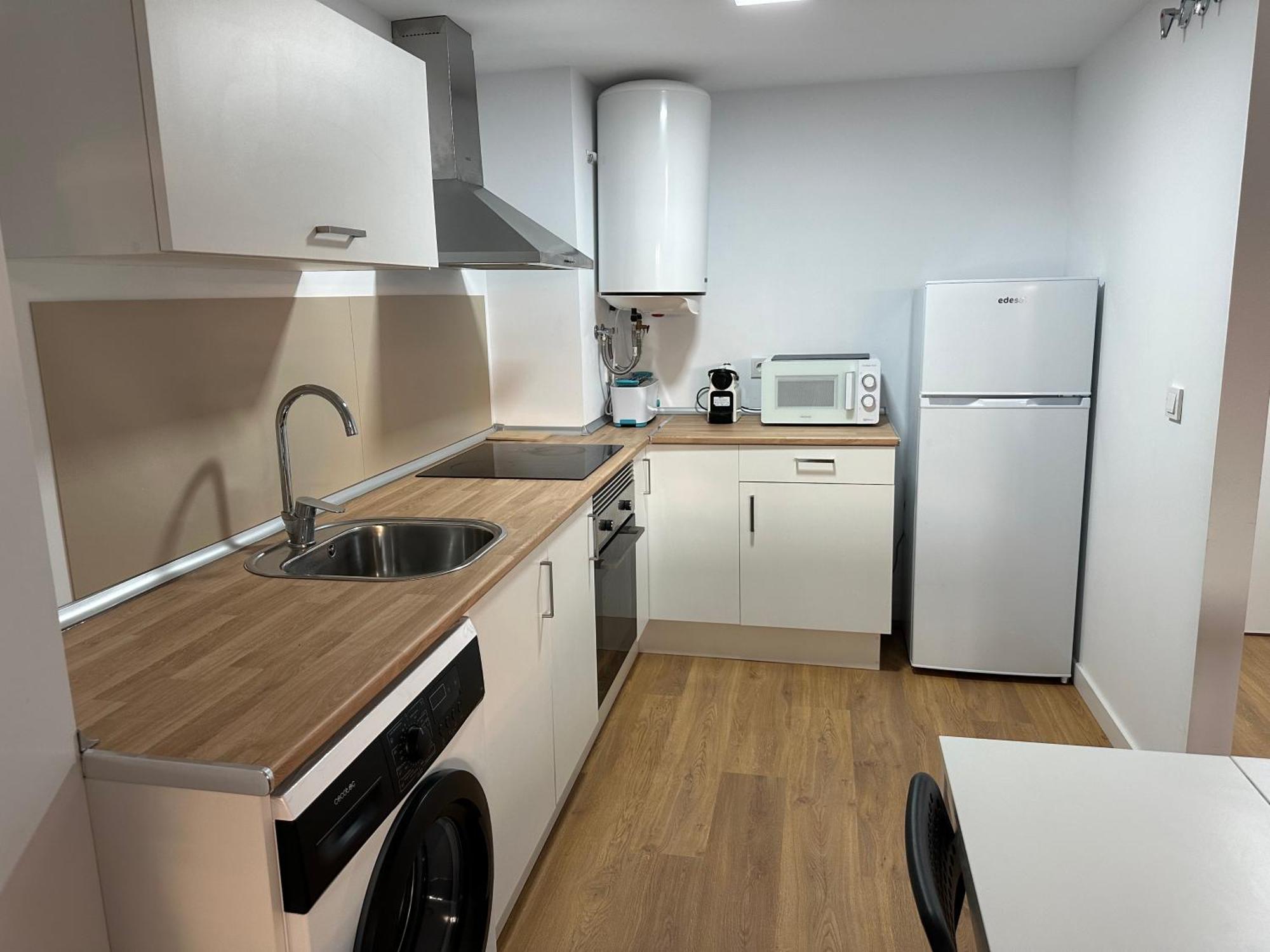 Apartamentos Canet Al Mar. Канет-де-Беренгер Экстерьер фото