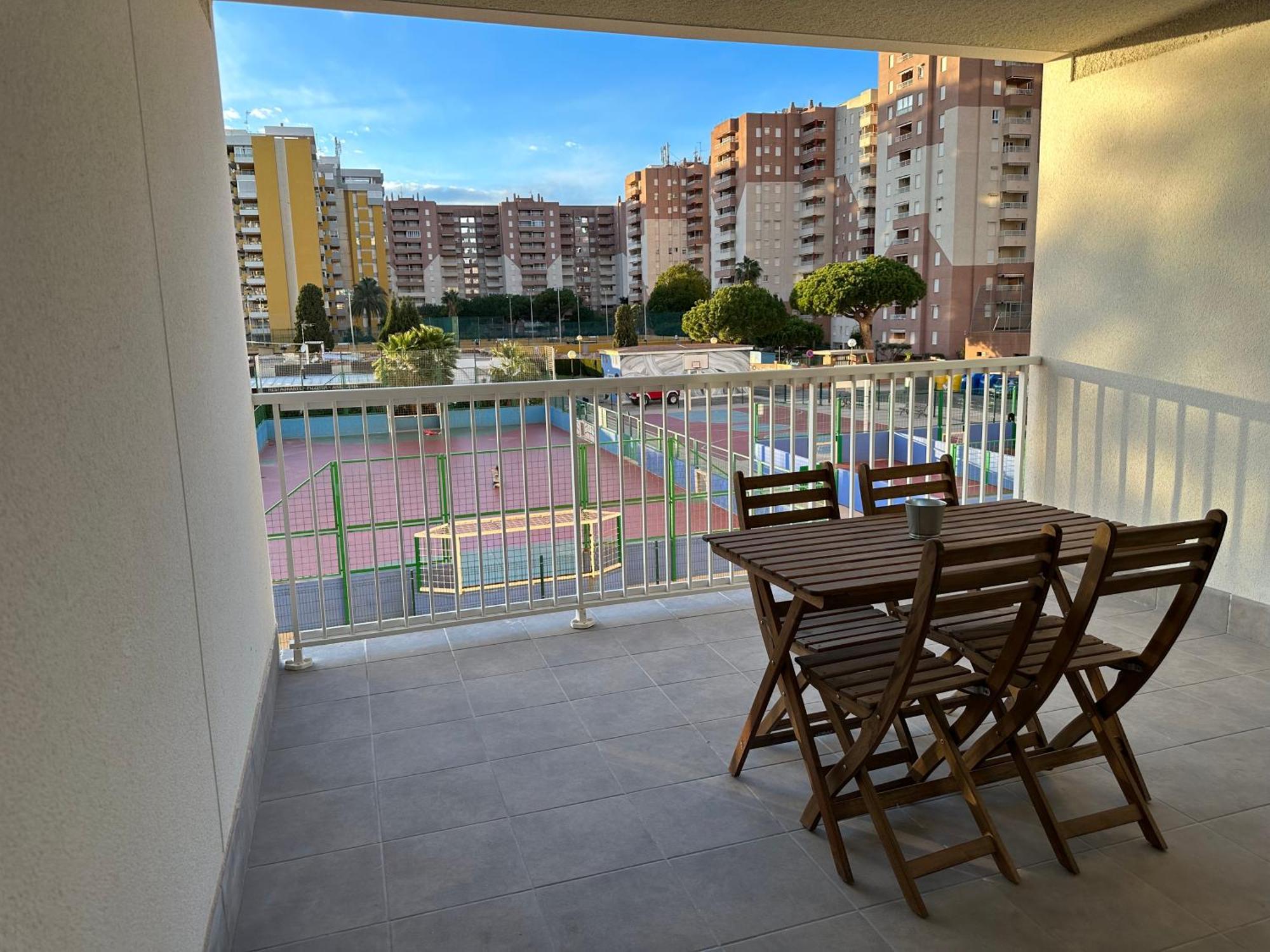 Apartamentos Canet Al Mar. Канет-де-Беренгер Экстерьер фото